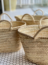 Load image into Gallery viewer, Woven Handle Picnic Basket
