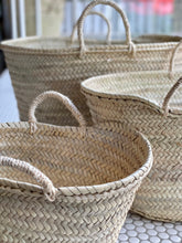 Load image into Gallery viewer, Woven Handle Picnic Basket