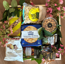 Load image into Gallery viewer, Grande Snacking Box
