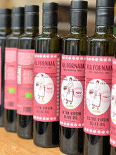 Load image into Gallery viewer, Gifting Via Fornaia Extra Virgin Olive Oil 500ml
