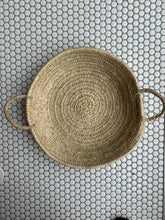 Load image into Gallery viewer, Moroccan woven plate - 11&quot;
