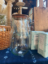 Load image into Gallery viewer, Weck Jars with Wood Top
