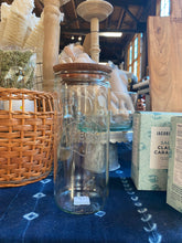 Load image into Gallery viewer, Weck Jars with Wood Top
