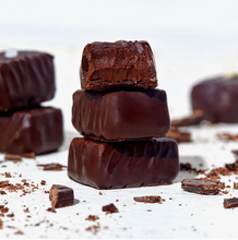 Load image into Gallery viewer, Fine &amp; Raw 8 Piece Truffle Set

